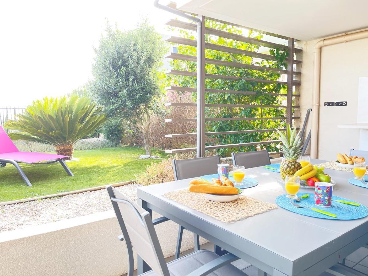 Tres Bel Appartement -Residence Avec Piscine Sur Le Toit Et Vue Panoramique Saint-Raphaël Zewnętrze zdjęcie