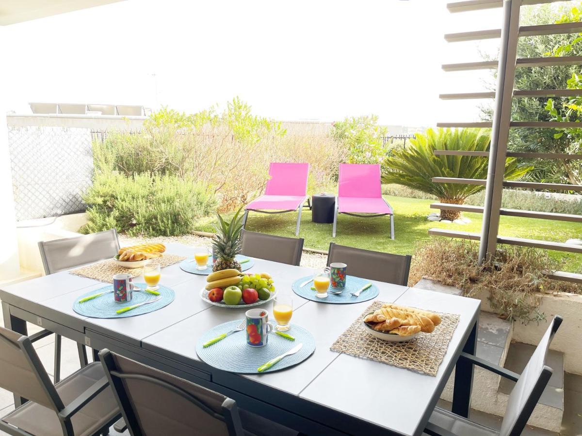 Tres Bel Appartement -Residence Avec Piscine Sur Le Toit Et Vue Panoramique Saint-Raphaël Zewnętrze zdjęcie